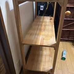 木製の棚の画像