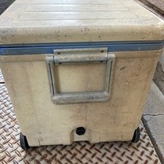 クーラーBOXの画像