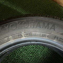 ヨコハマ 175/65R15 18年 6.8mmの画像