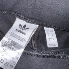 adidasレギンスの画像