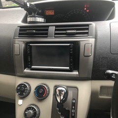 toyota passo sette (7人)の画像