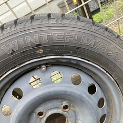 小型車用スタッドレスタイヤ一式の画像