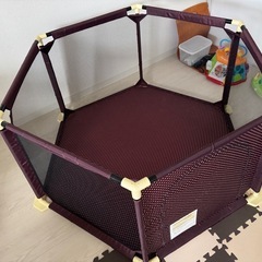 ベビーサークルの画像