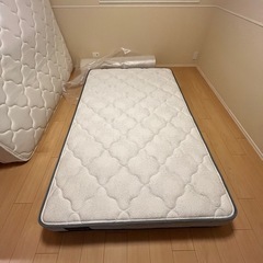 フランスベッド　セミダブルマットレス　1220✖️1950　　　の画像