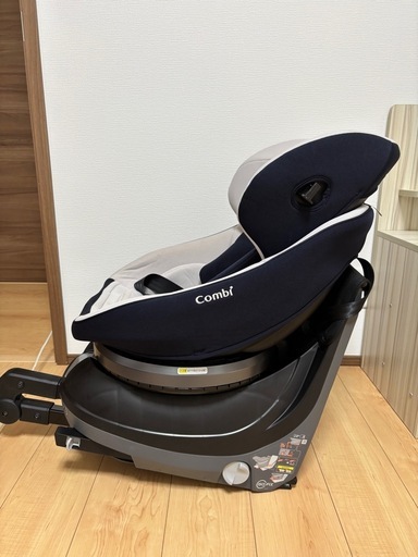 美品 コンビ クルムーブスマートライト ISOFIX チャイルドシート ベビー クルムーヴ チャイルドシート ISOFIX 回転式 新生児 新生児から