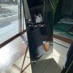 鏡の画像