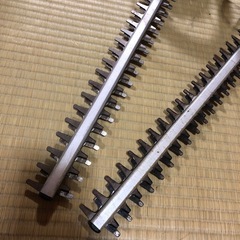 中古　エレテカ電動エッジトリマー２本の画像