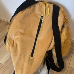 虎の顔のリュックの画像
