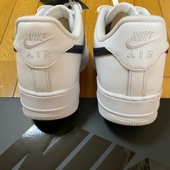 新品Supreme × Nike Air Force 1 Low "White/Black" (25FW Week4)27cmの画像