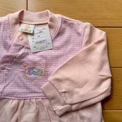 《紙タグ未使用品》《値下交渉可》ベビー80 長袖足付きロンパース 訳ありの画像