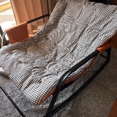 ロッキングチェア　ソファーの画像