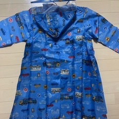 【美品】キッズレインコート　ブルー　車柄　収納袋付きの画像