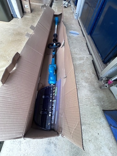 makita 充電式ポールバリカン300mm