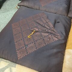 座布団 9枚 の画像