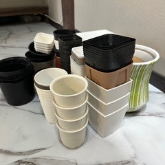 中古　植木鉢　まだ使えますの画像