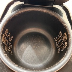 炊飯器　3合炊き　アイリスオーヤマの画像