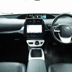 高燃費✨大人気車種🚗　トヨタ プリウス 　Ａ　プレミアム　ツーリングセレクションの画像