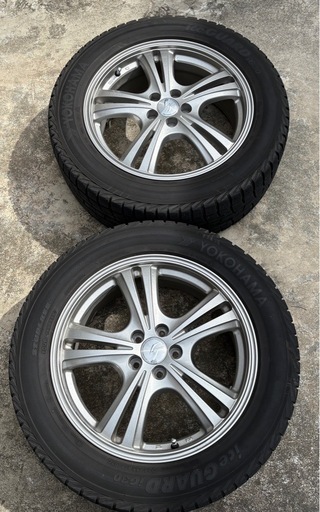 225/55R/17 スタッドレスタイヤ
