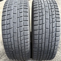 225/55R/17 スタッドレスタイヤの画像