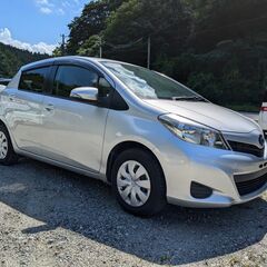 トヨタ ヴィッツ F, 平成24年式 ( Toyota Vitz F 2012 Model), Milage only 11,710 KMの画像