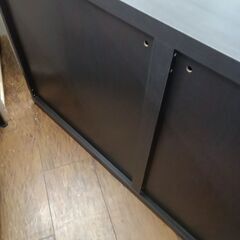 ★リユースのサカイ水戸店★IKEAサイドボードﾌﾞﾗｳﾝ×ﾌﾞﾗｯｸH65×D42×W120クリーニング済みMT5526の画像