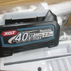 マキタ makita CL003GRDW 充電クリーナー 未使用品 バッテリ40V 2.5Ah一個/充電器 白 【ハンズクラフト宜野湾店】の画像