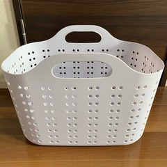 洗濯かご　2個　紫と白
の画像