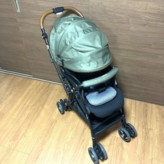 【美品】Aprica ラクーナビッテクッション レザーハンドル アニマル柄の画像