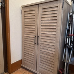 【お譲り先決まりました】シューズクローゼット/靴箱の画像