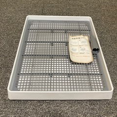 未使用品　犬トイレ しつけ用 ステップトレー 大型犬対応 お掃除簡単 メッシュ付 (L 57.2*45.5*7.8cm)の画像