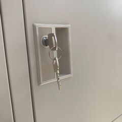 鍵付きロッカーの画像