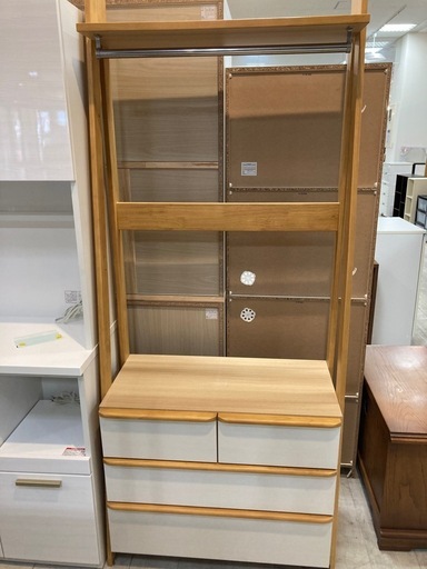 取りに来れる方限定！ハンガーラックです！