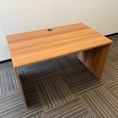 事務机　ワークデスク　木製　チェリー　作業台　オフィス家具の画像