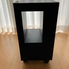 キャスター付きサイドテーブル/オープンラック黒木目調の画像