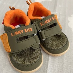 美品）赤ちゃん本舗12.5ベビーシューズの画像