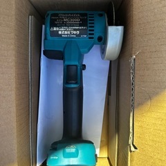 makita MC300DZ サンダー　充電式コンパクトカッターの画像