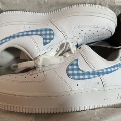 NIKE AIRForce1  スニーカー  ウィメンズの画像