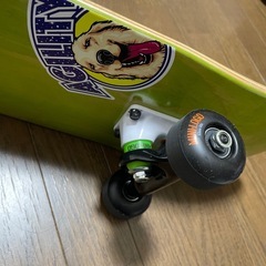 新品同様！ボードショップで購入のスケボーの画像