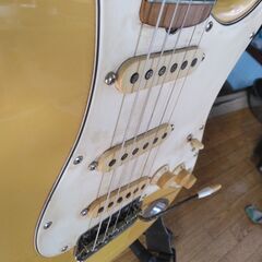 フェンダーSTRATOCASTER　USA　８０年代の画像