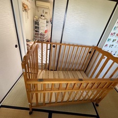 ベビーベッド
の画像