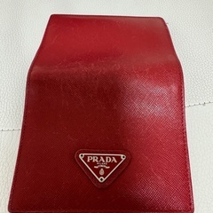 PRADA 二つ折り財布　の画像