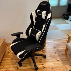 【取引終了】AKRACING ゲーミングチェアの画像