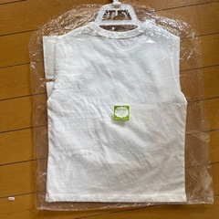 新品 UNIQLO ポケモン Tシャツ 100cmの画像