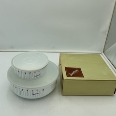 保存容器セット（蓋付きボウル2個、箱あり） の画像