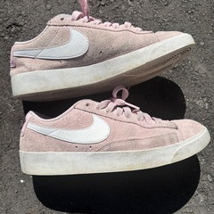 NIKE スニーカーの画像