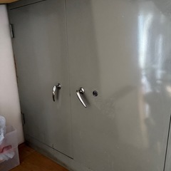 オフィス什器　セット　3キャビネット　全て同じ大きさです。の画像