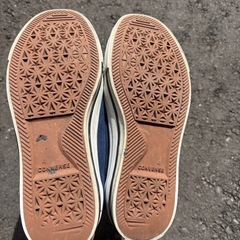 converse スニーカーの画像