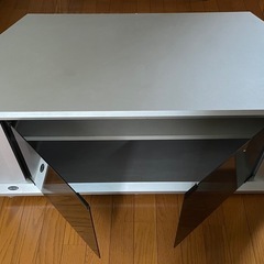 テレビ台の画像