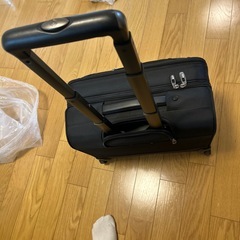 サムソナイト　スーツケースの画像