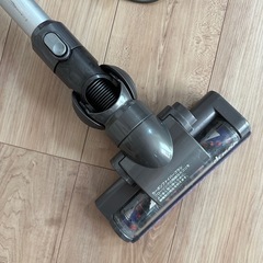 ダイソン Dyson コードレススティッククリーナー DC35 & 付属の画像
